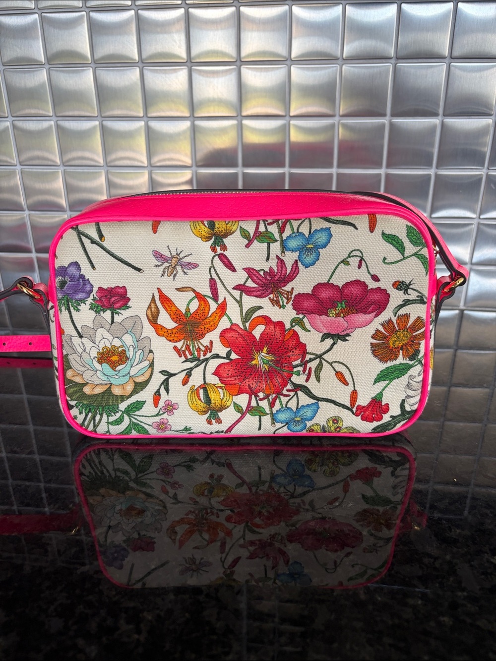 Gucci Floral Canvas Crossbody with Hot Pink Trim - Picture 2 of 5